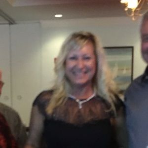 Meet your Posher, Sandra